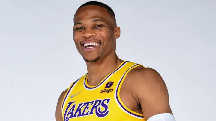 11 Richest NBA Players - Ranked by 2022 Net Worth