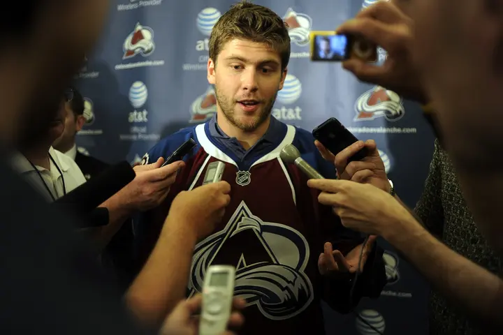 Does Varlamov play NHL?