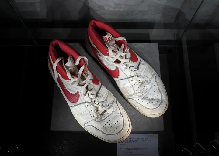 Ranking! What are 15 of the most expensive NBA shoes of all time?