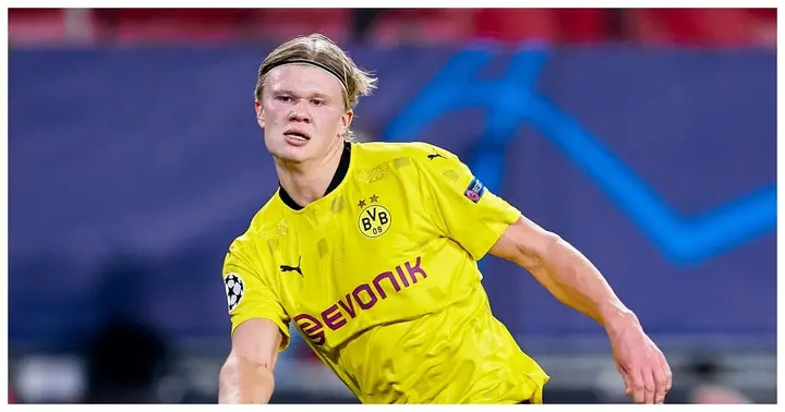 Erling Haaland while in action for Dortmund during the 2020/21 campaign. Photo: Getty Images.