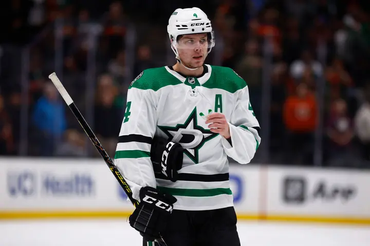 Miro Heiskanen Contract, Miro Heiskanen Cap Hit, Salary and Stats