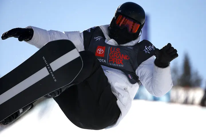 Shaun White's Net Worth Shows “The Flying Tomato” is Still Filthy