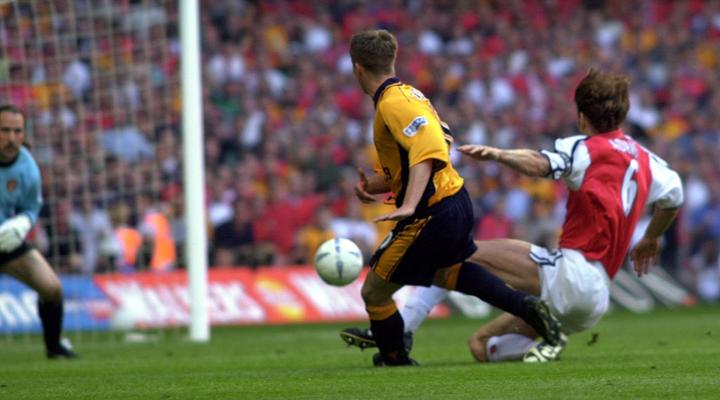 Ranking The 15 Best Last-minute Goals In Football History - SportsBrief.com