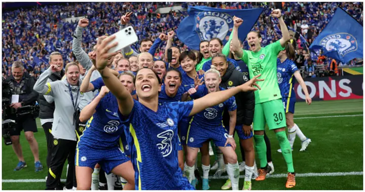 Sam Kerr takes a selfie as she celebrates with teammates following the Vitality Women's FA Cup Final match between Chelsea Women and Manchester City Wome at Wembley Stadium. Photo by Eddie Keogh.