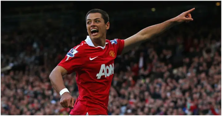 LA Galaxy star Chicharito would play for Manchester United for free