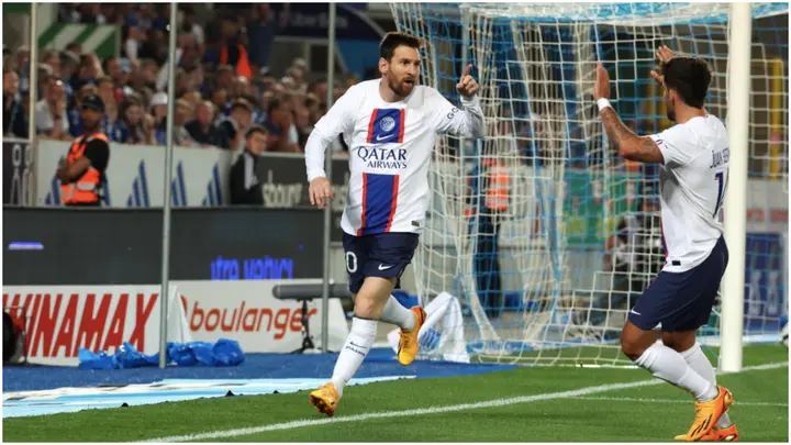 Lionel Messi celebrates his goal during the Ligue 1 match between RC Strasbourg and Paris Saint-Germain at Stade de la Meinau. Photo by Xavier Laine.