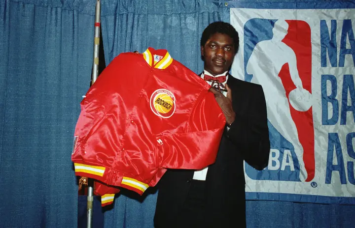 The 10 Best NBA Draft Classes Ever of All-Time, Ranked - FanBuzz