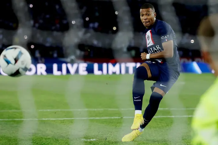How many assists does Mbappe have in his career?