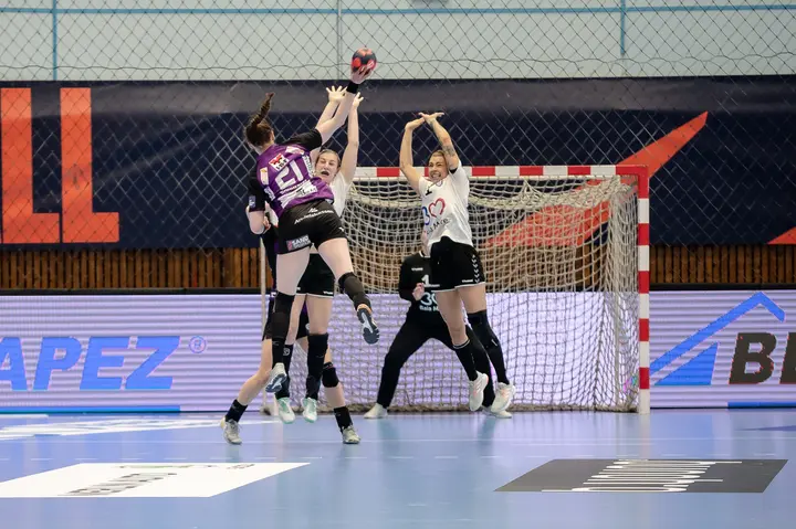 It`s all about Handball.